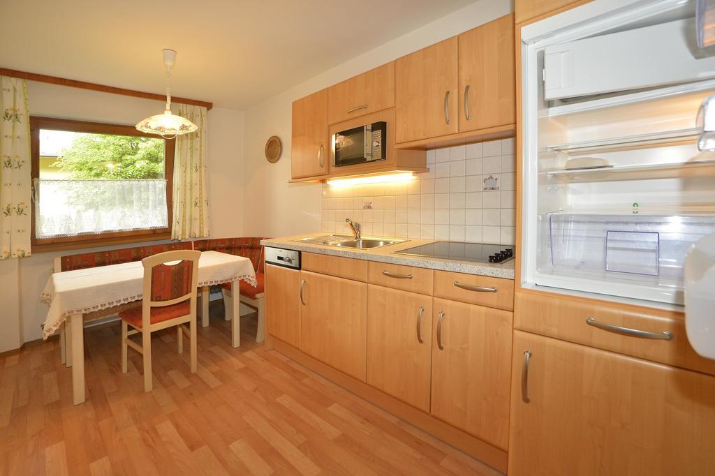 Fernblick Apartment Лойташ Екстериор снимка