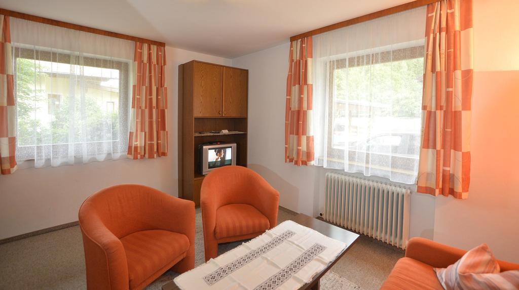 Fernblick Apartment Лойташ Екстериор снимка